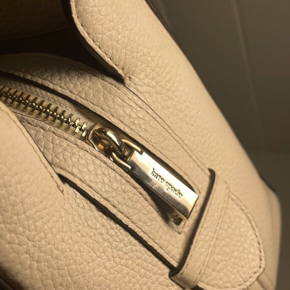 Kate Spade Leila Medium Triple Compartment Satchel - Light Sand Multi (EUC) - Picture 10 of 15